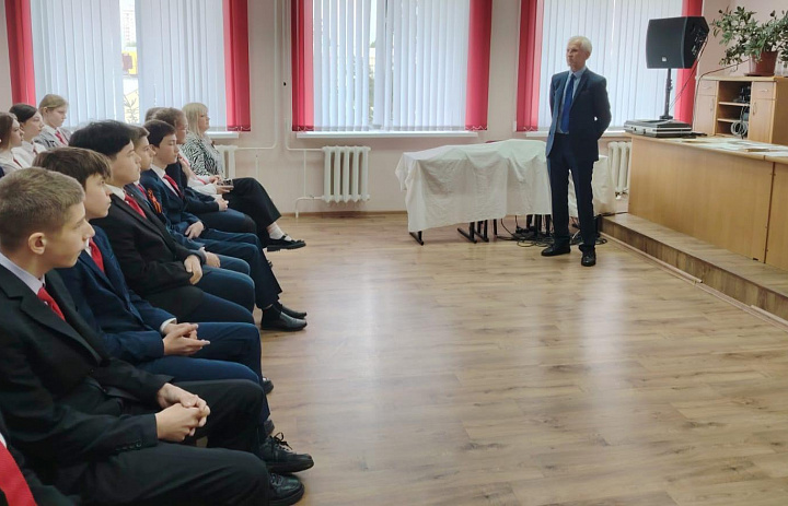 Встреча с Лукьянчиковым В.А., сыном героя Великой Отечественной войны