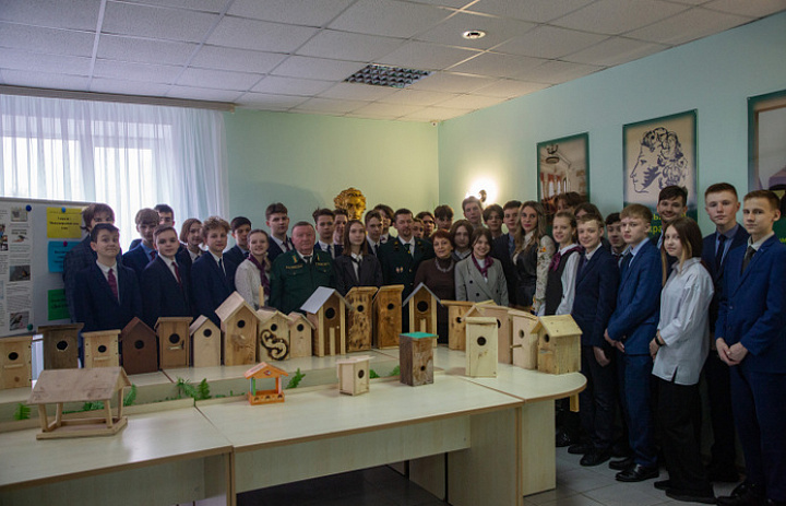 Международный день птиц.в лицее.