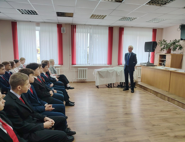 Встреча с Лукьянчиковым В.А., сыном героя Великой Отечественной войны